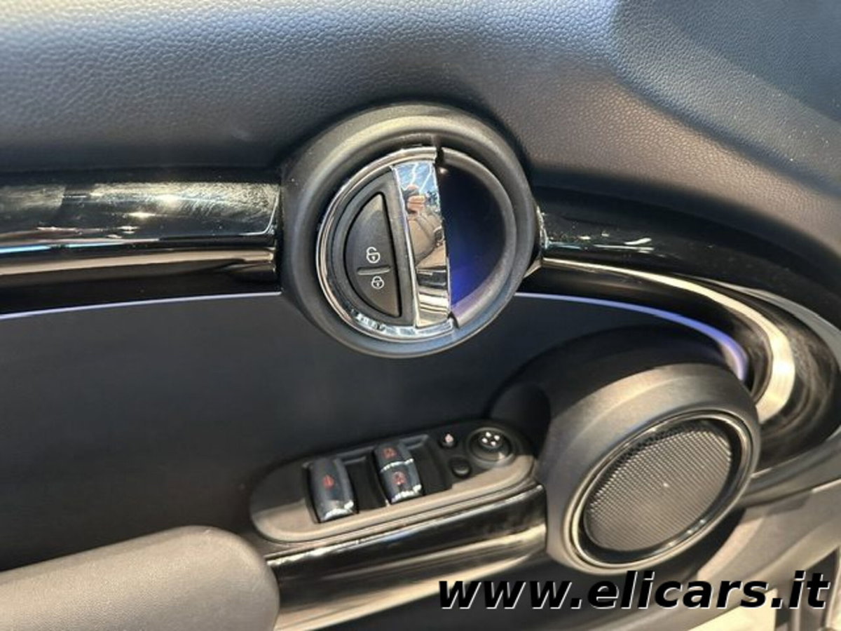 MINI Mini Cabrio 1.5 Cooper Cabrio (17)