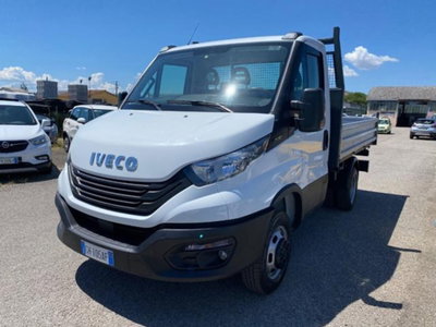 Iveco Daily Telaio 35S14 2.3 HPT PLM Cabinato usata