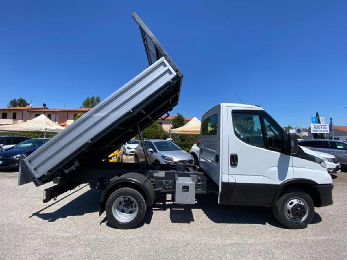 Iveco Daily Telaio 35S14 2.3 HPT PLM Cabinato (9)
