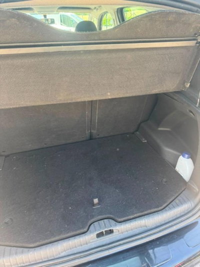 Citroen C3 Picasso 1.4 VTi 95 GPL airdream Seduction (7)