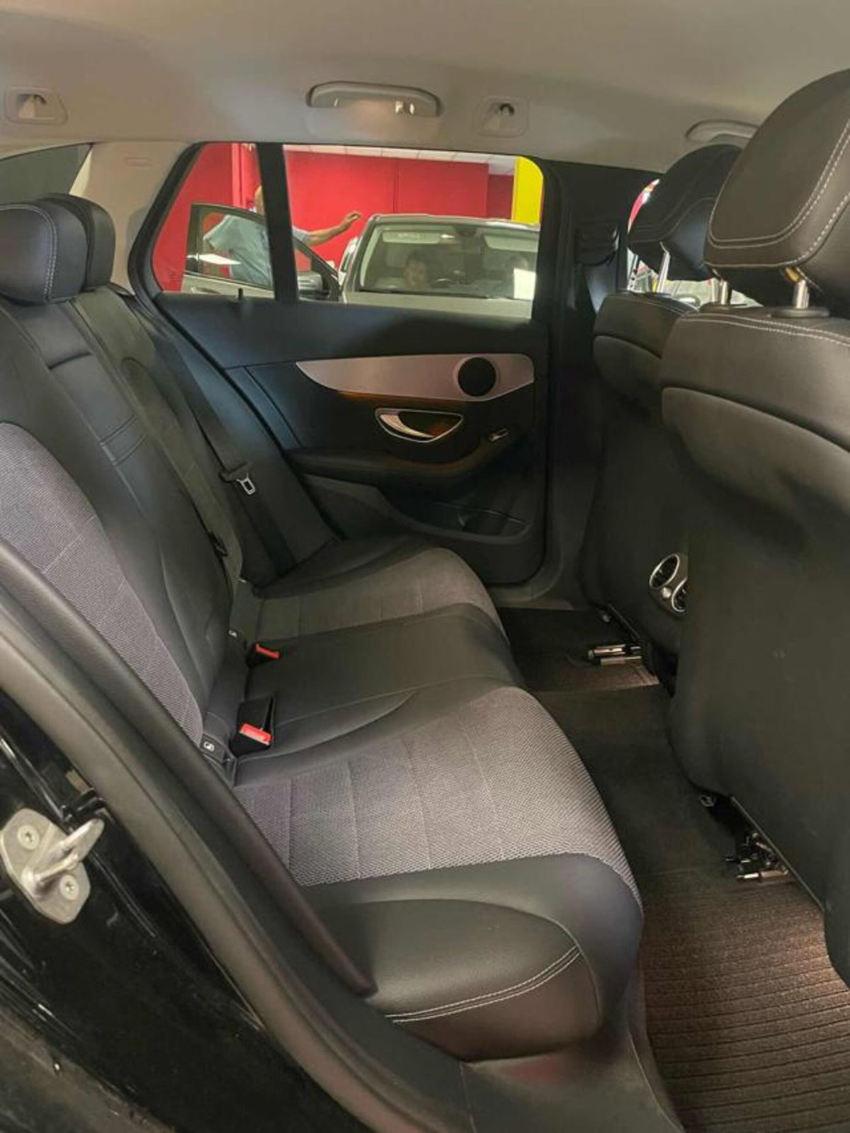 Mercedes-Benz Classe C Station Wagon 250 d 4Matic Automatic Premium (7)