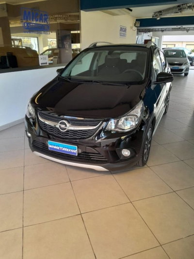 Opel Karl Rocks 1.0 73 CV (2)