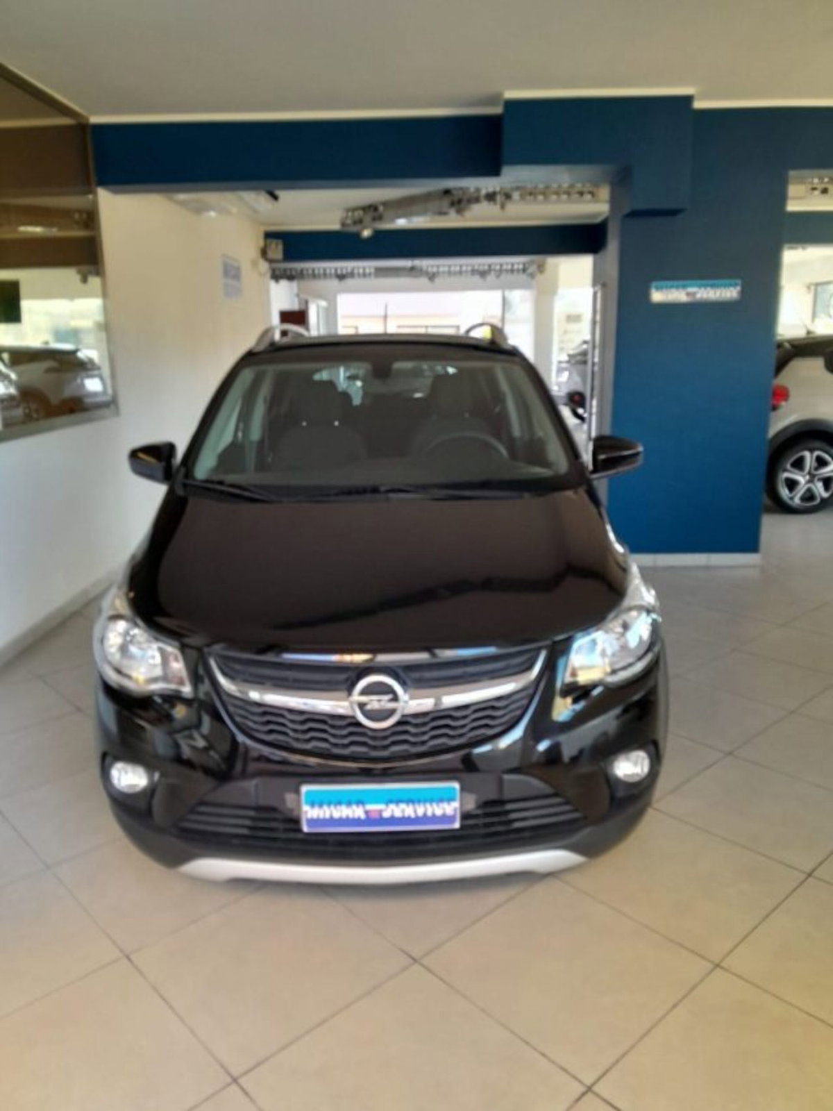 Opel Karl Rocks 1.0 73 CV (3)