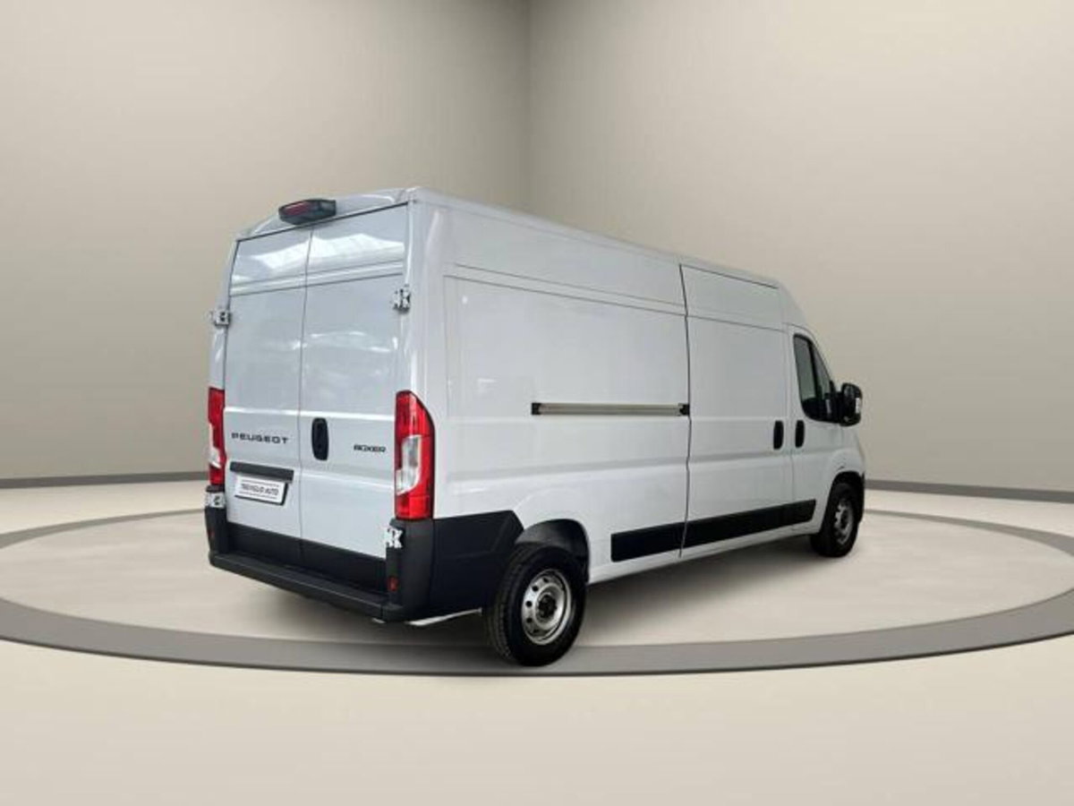 Peugeot Boxer Furgone 335 2.2 BlueHDi 140 S&S PLM-TM Furgone (5)