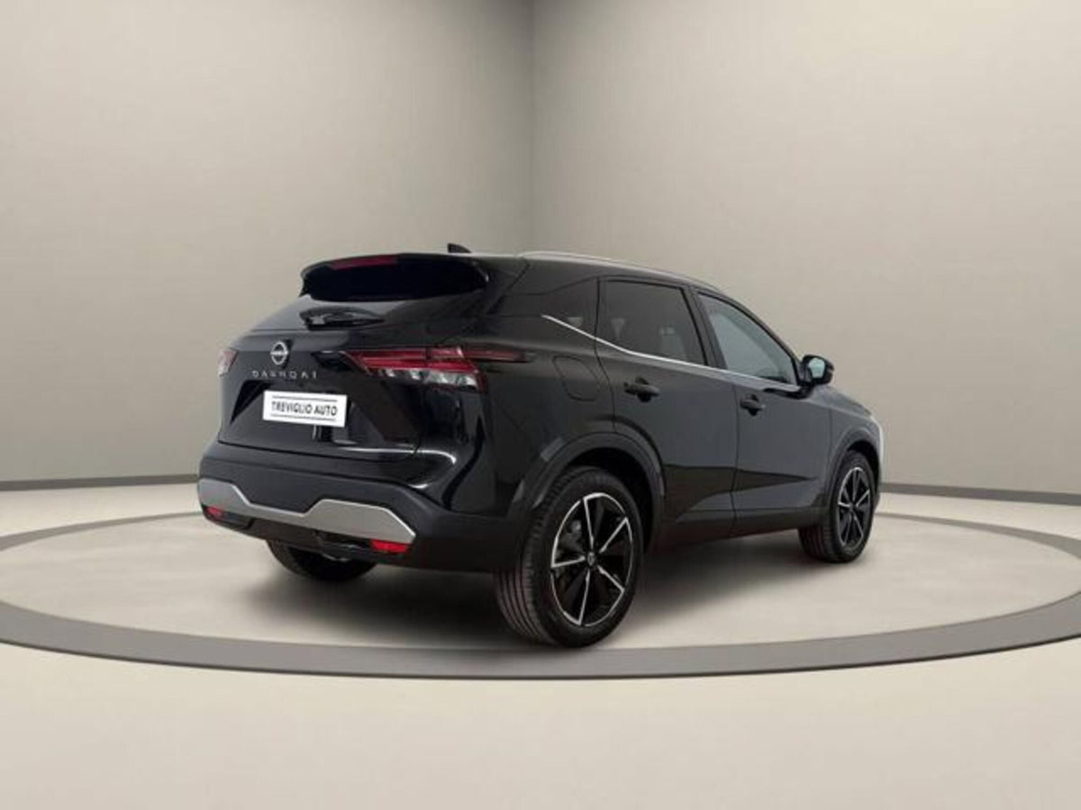 Nissan Qashqai 1.3 mhev Tekna 4wd 158cv xtronic (5)