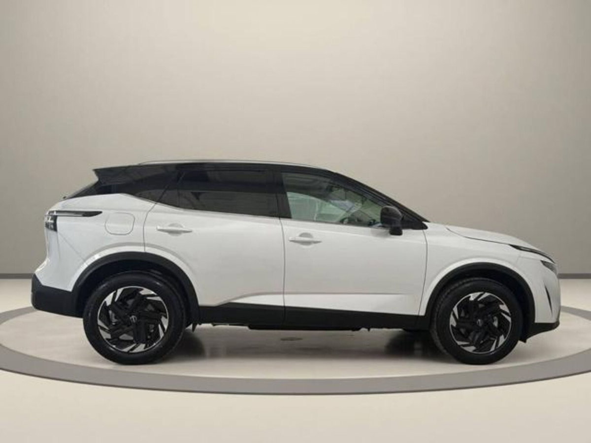 Nissan Qashqai 1.3 mhev N-Connecta 4wd 158cv xtronic (4)