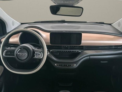 Fiat 500e La Prima Berlina 42 kWh (13)