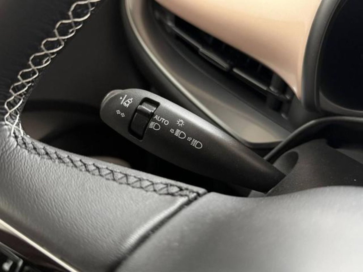 Fiat 500e La Prima Berlina 42 kWh (16)