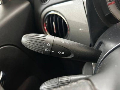 Fiat 500 1.2 Dualogic Lounge (18)