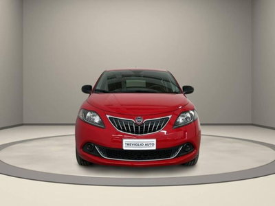 Lancia Ypsilon 1.0 FireFly 5 porte S&S Hybrid Ecochic Silver (2)