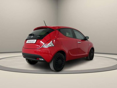 Lancia Ypsilon 1.0 FireFly 5 porte S&S Hybrid Ecochic Silver (5)