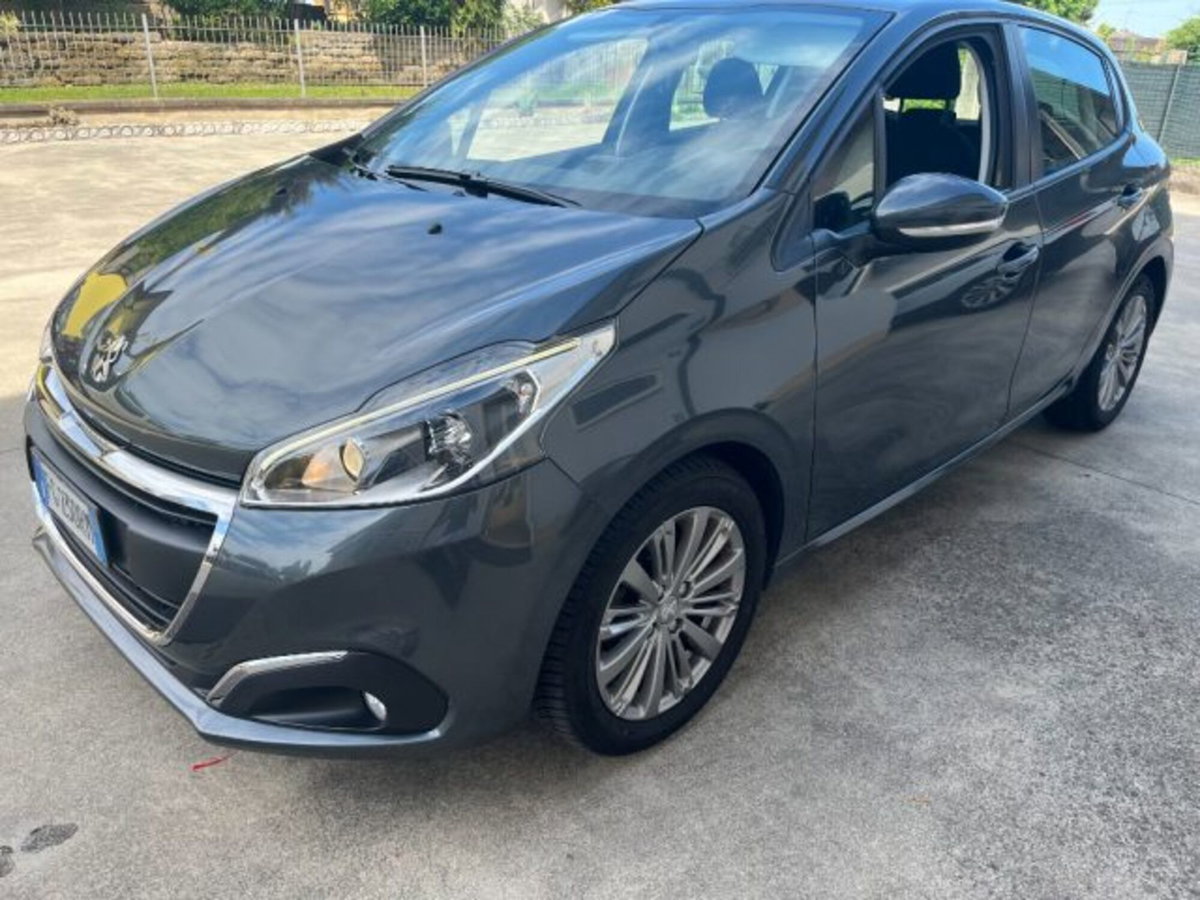 Peugeot 208 75 5 porte Allure