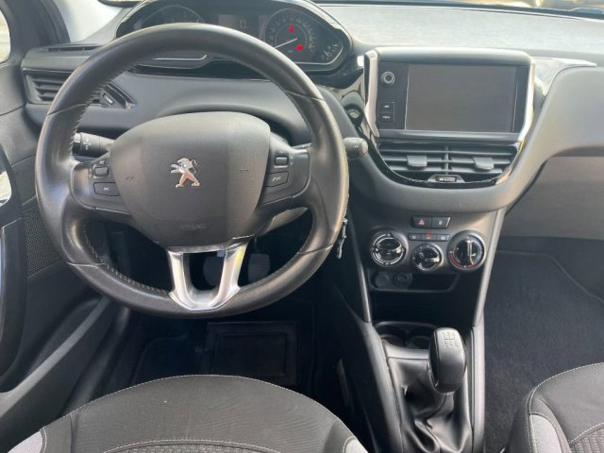 Peugeot 208 75 5 porte Allure (10)