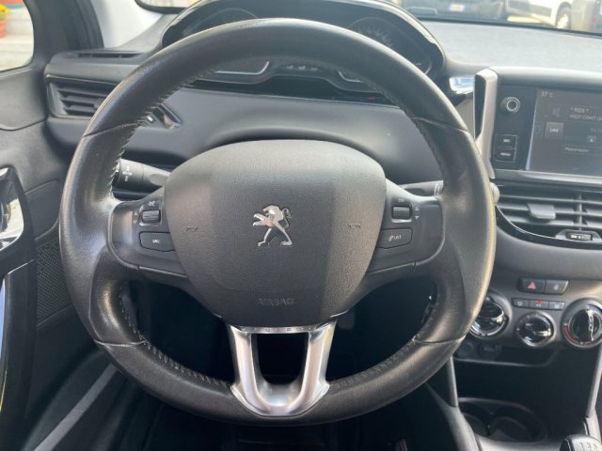 Peugeot 208 75 5 porte Allure (11)