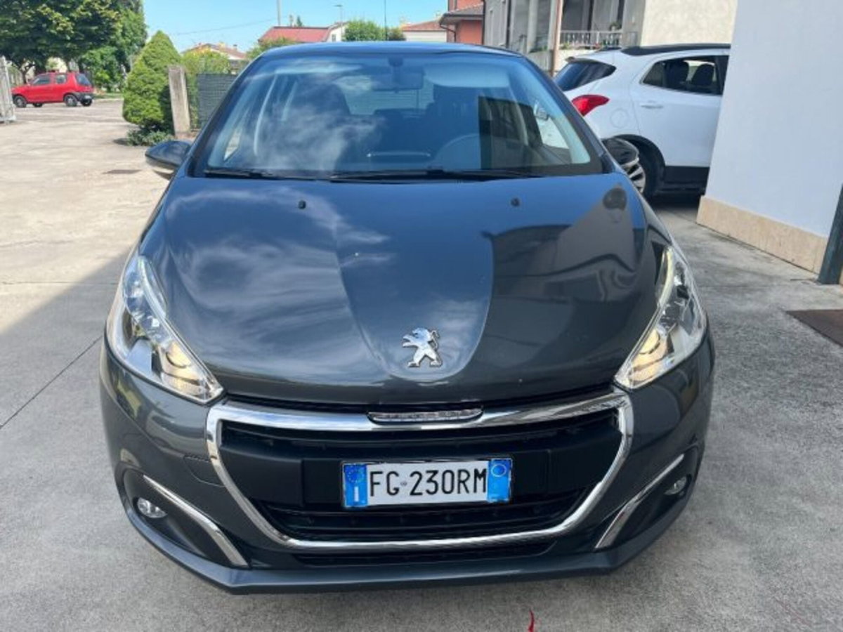 Peugeot 208 75 5 porte Allure (2)