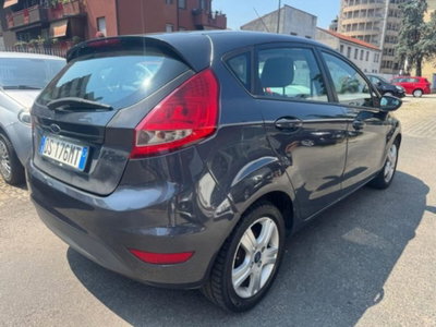 Ford Fiesta 1.4 TDCi 5p. Titanium (2)