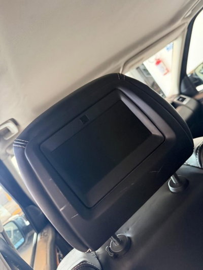 Land Rover Range Rover Sport 3.6 TDV8 HSE (12)