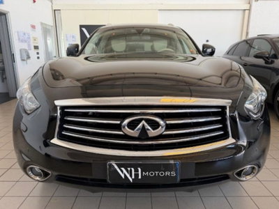 Infiniti QX70 3.0 diesel V6 AT GT Premium (2)