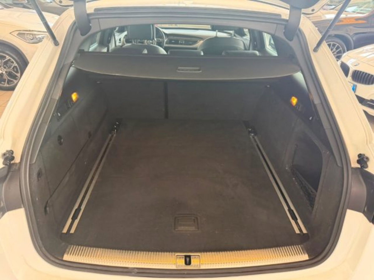 Audi A6 2.0 TDI 190 CV ultra S tronic Business Plus (18)