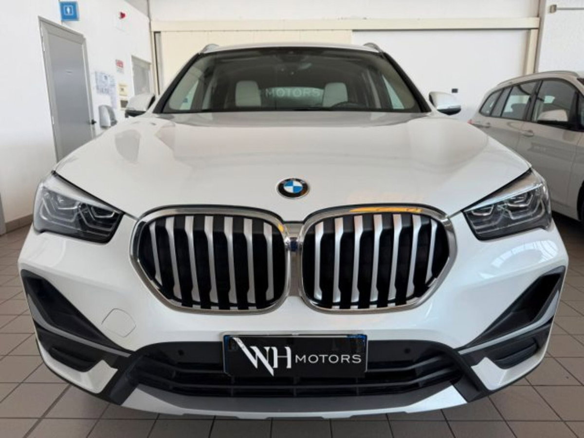 BMW X1 xDrive18d xLine Plus (2)