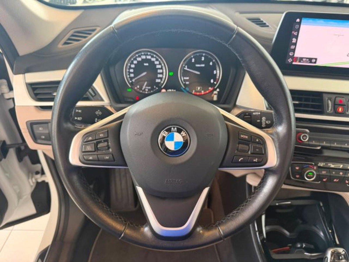 BMW X1 xDrive18d xLine Plus (9)