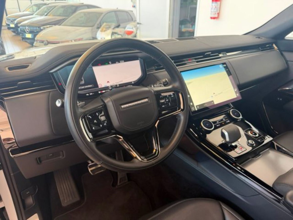 Land Rover Range Rover Sport 3.0D l6 249 CV HSE Dynamic Stealth (11)