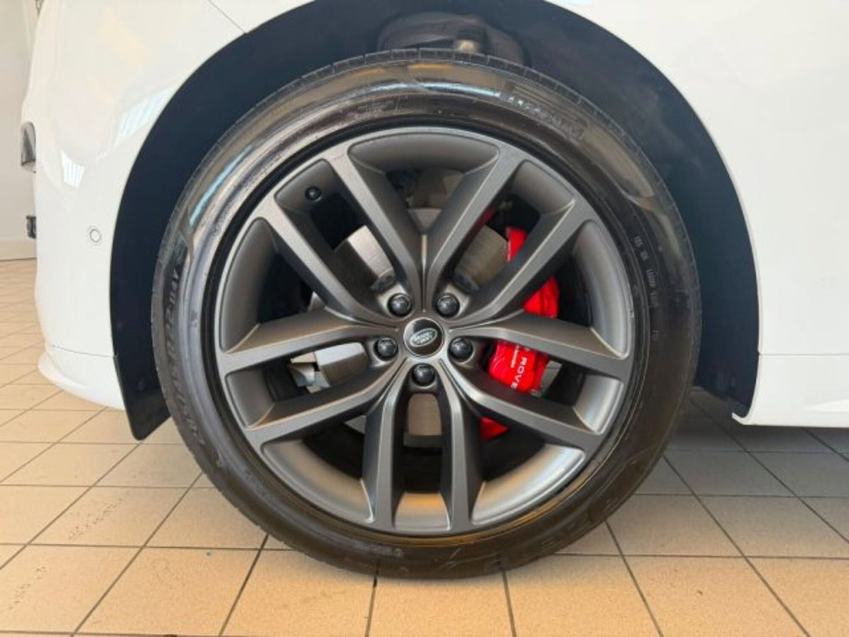 Land Rover Range Rover Sport 3.0D l6 249 CV HSE Dynamic Stealth (8)