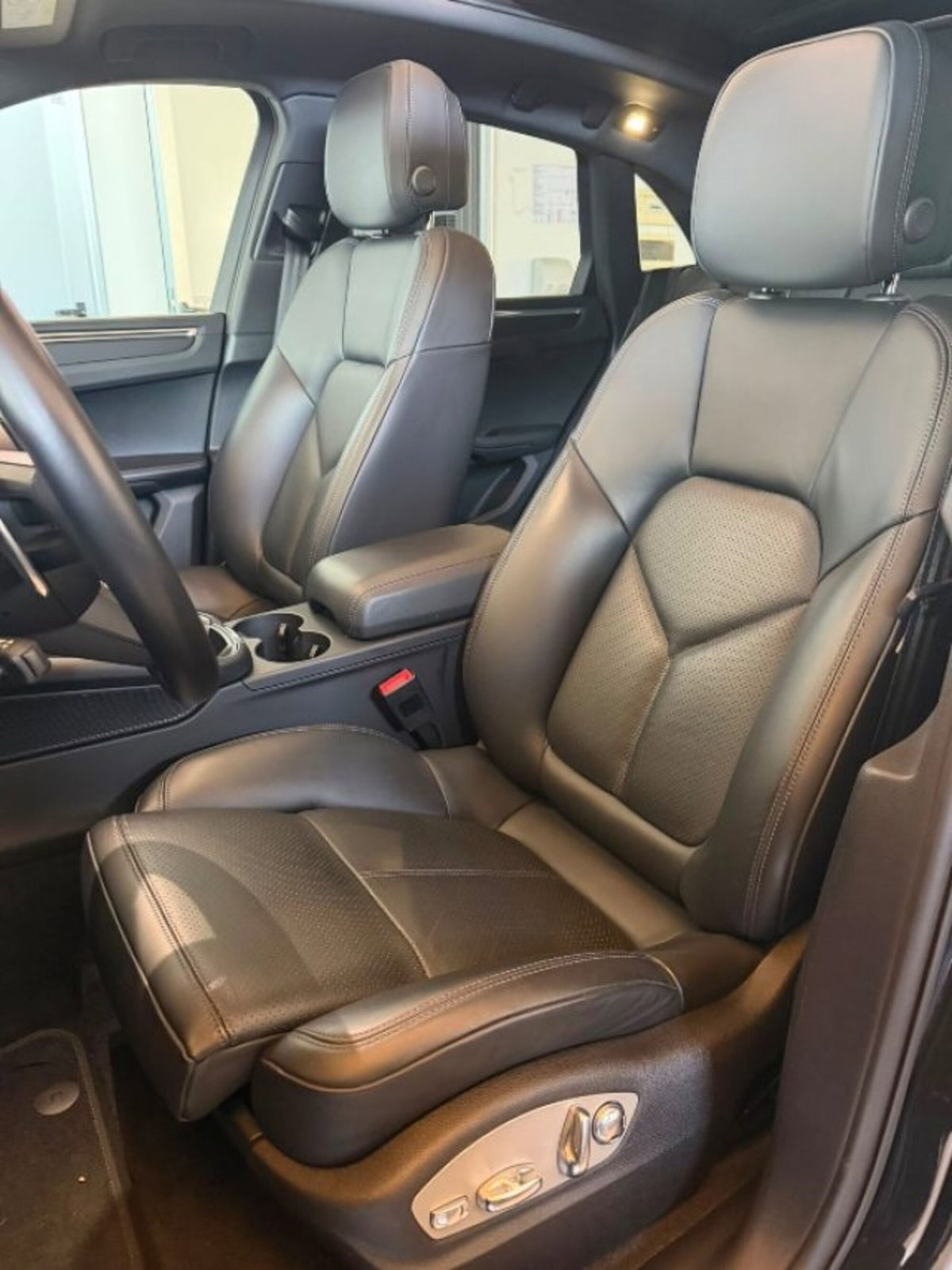 Porsche Macan 2.0 265cv pdk (18)