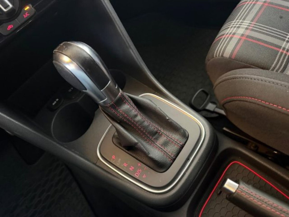 Volkswagen Polo GTI 1.8 3p. DSG BlueMotion Technology (14)