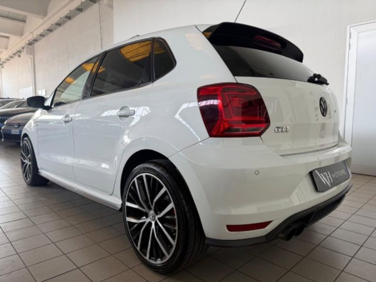 Volkswagen Polo GTI 1.8 3p. DSG BlueMotion Technology (4)