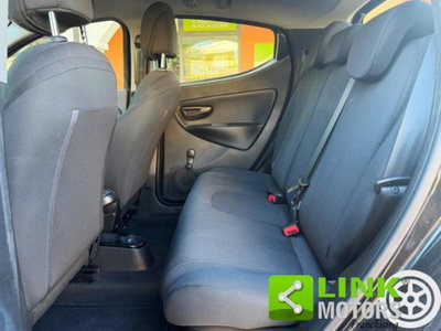 Lancia Ypsilon 1.3 MJT 16V 95 CV 5 porte S&S Gold (12)