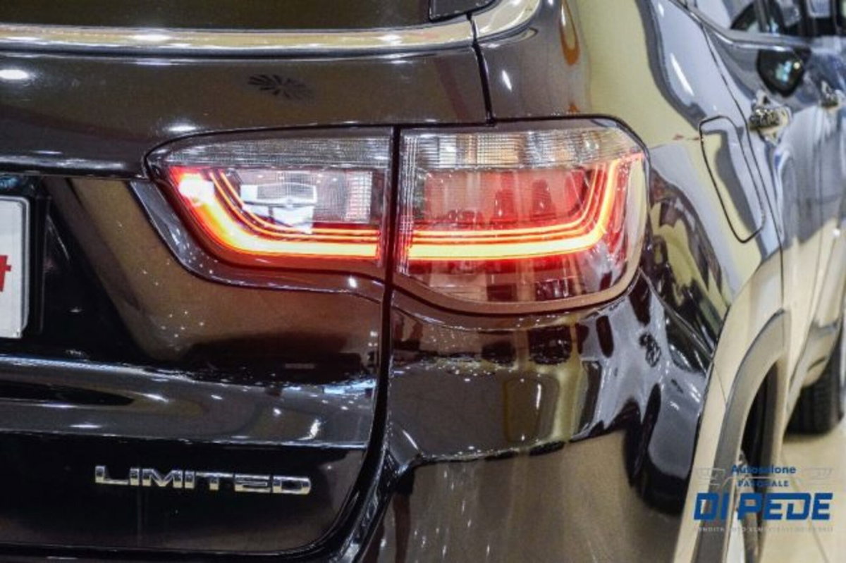 Jeep Compass 1.6 Multijet II 2WD Limited (18)