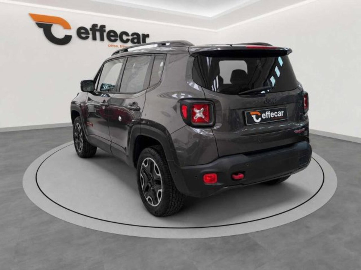 Jeep Renegade 2.0 Mjt 170CV 4WD Active Drive Low Trailhawk (4)