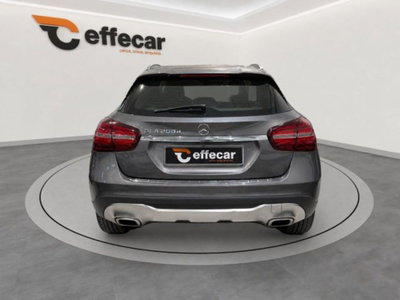 Mercedes-Benz GLA SUV 200 d Automatic 4Matic Business (5)