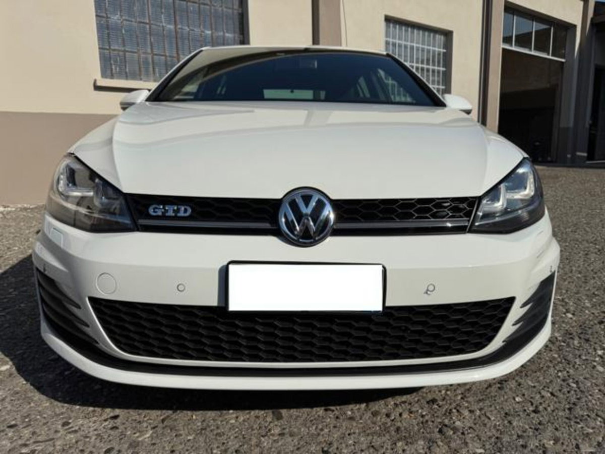 Volkswagen Golf GTD 2.0 TDI 5p. BlueMotion Technology (2)