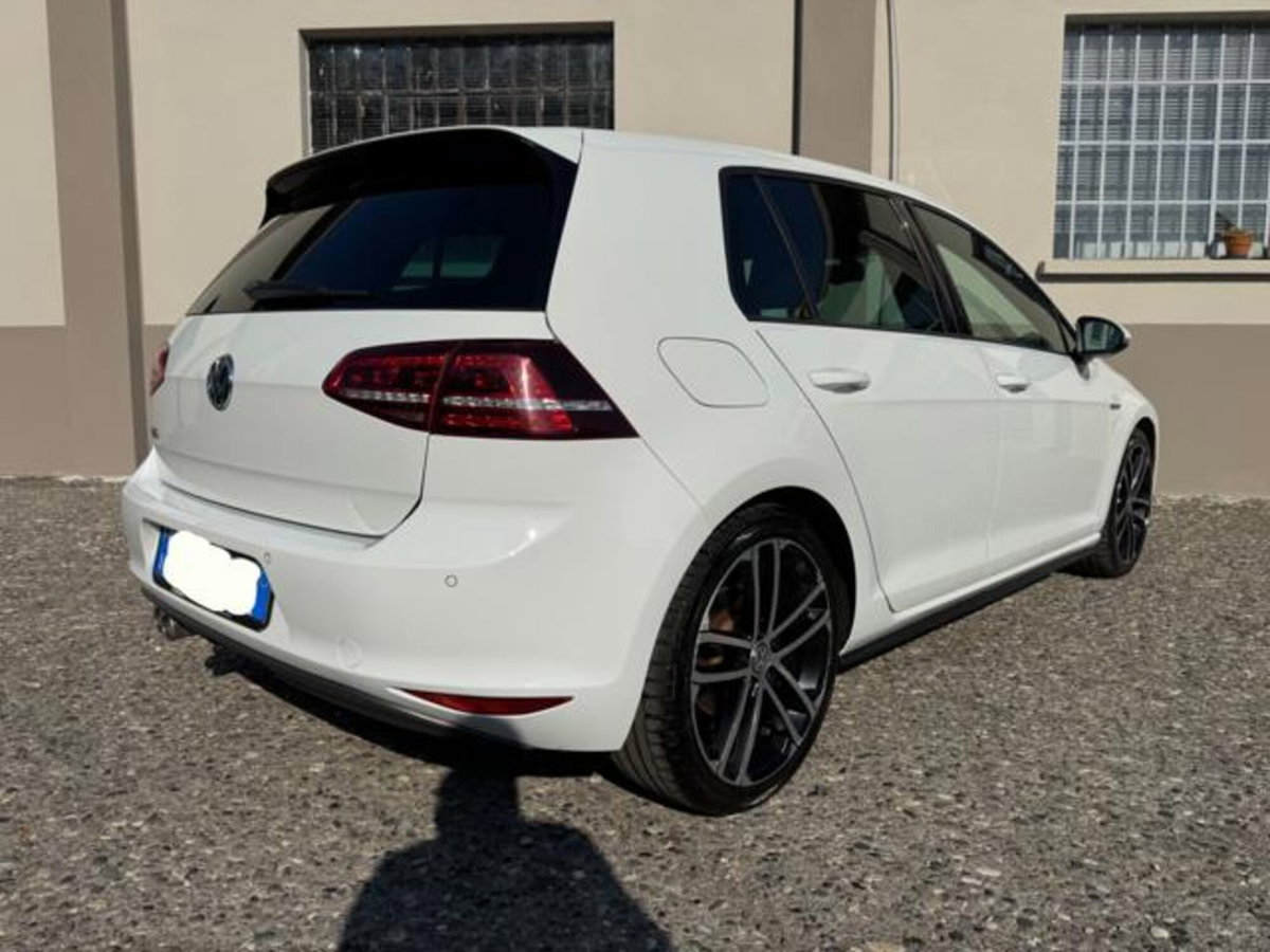 Volkswagen Golf GTD 2.0 TDI 5p. BlueMotion Technology (5)