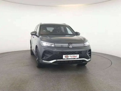Volkswagen Tiguan 2.0 tdi R-Line 4motion 193cv dsg (3)