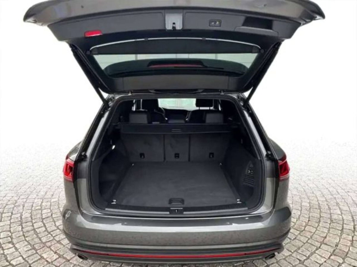 Volkswagen Touareg 3.0 V6 tdi scr Elegance 231cv auto (11)