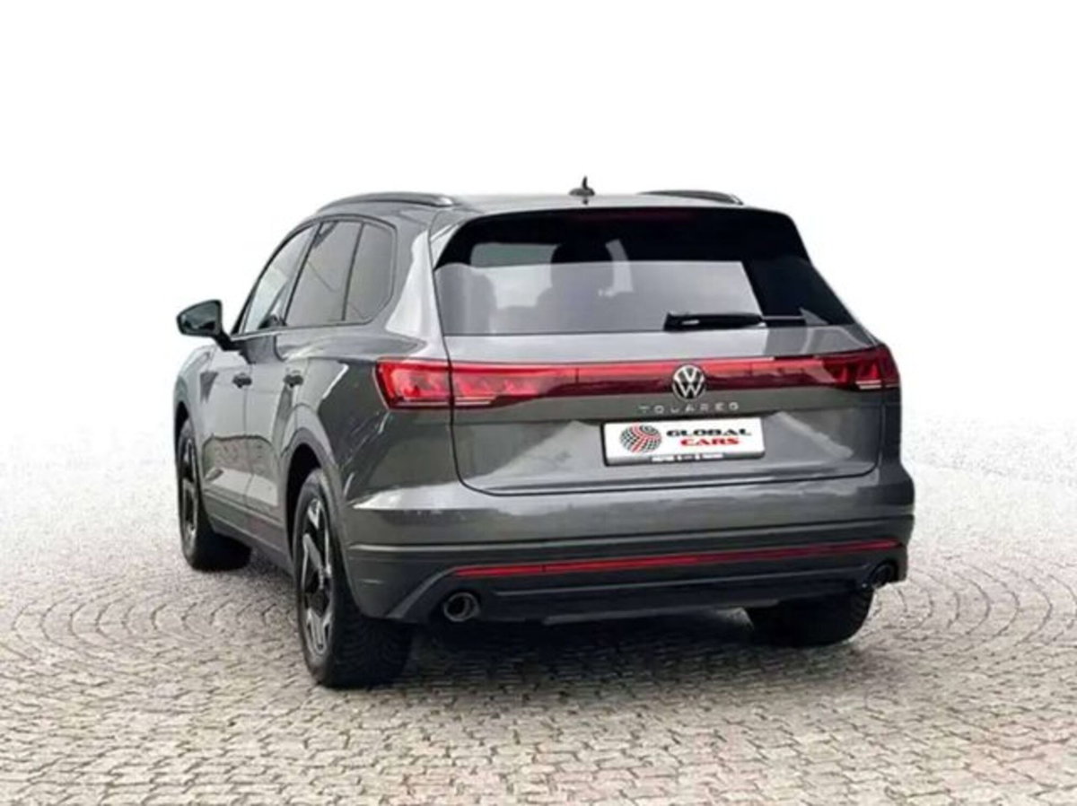 Volkswagen Touareg 3.0 V6 tdi scr Elegance 231cv auto (4)