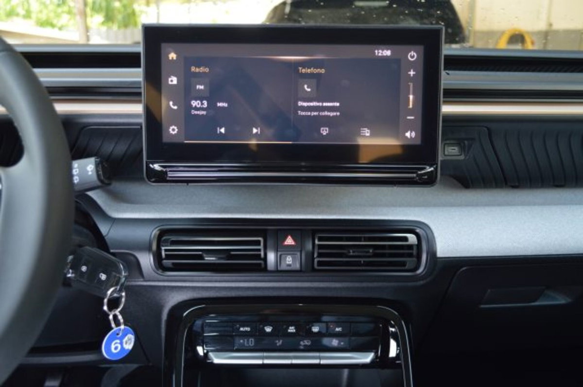 Citroen C3 Aircross 1.2 puretech turbo Plus 100cv (12)