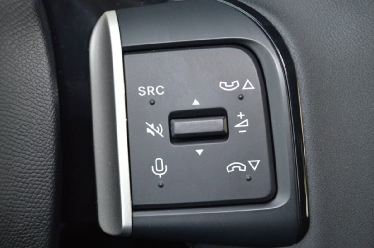 Citroen C3 Aircross 1.2 puretech turbo Plus 100cv (14)