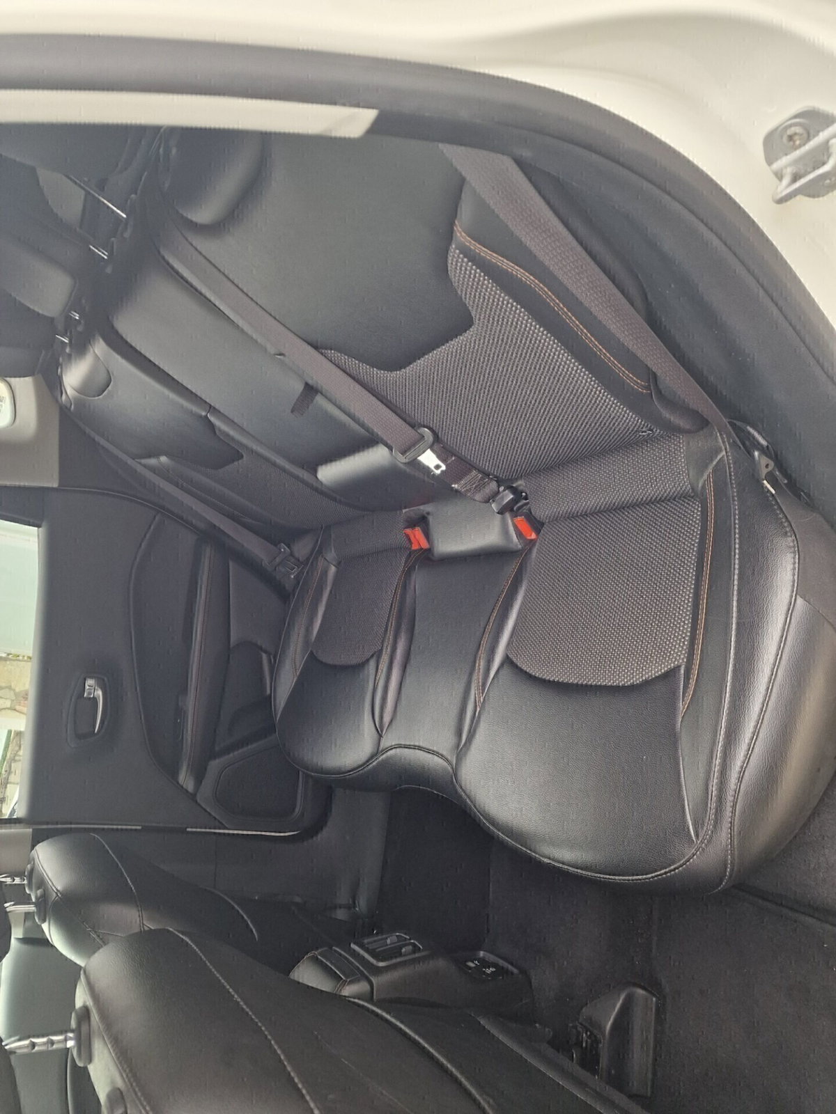 Jeep Compass 2.0 Multijet II 4WD Limited (12)