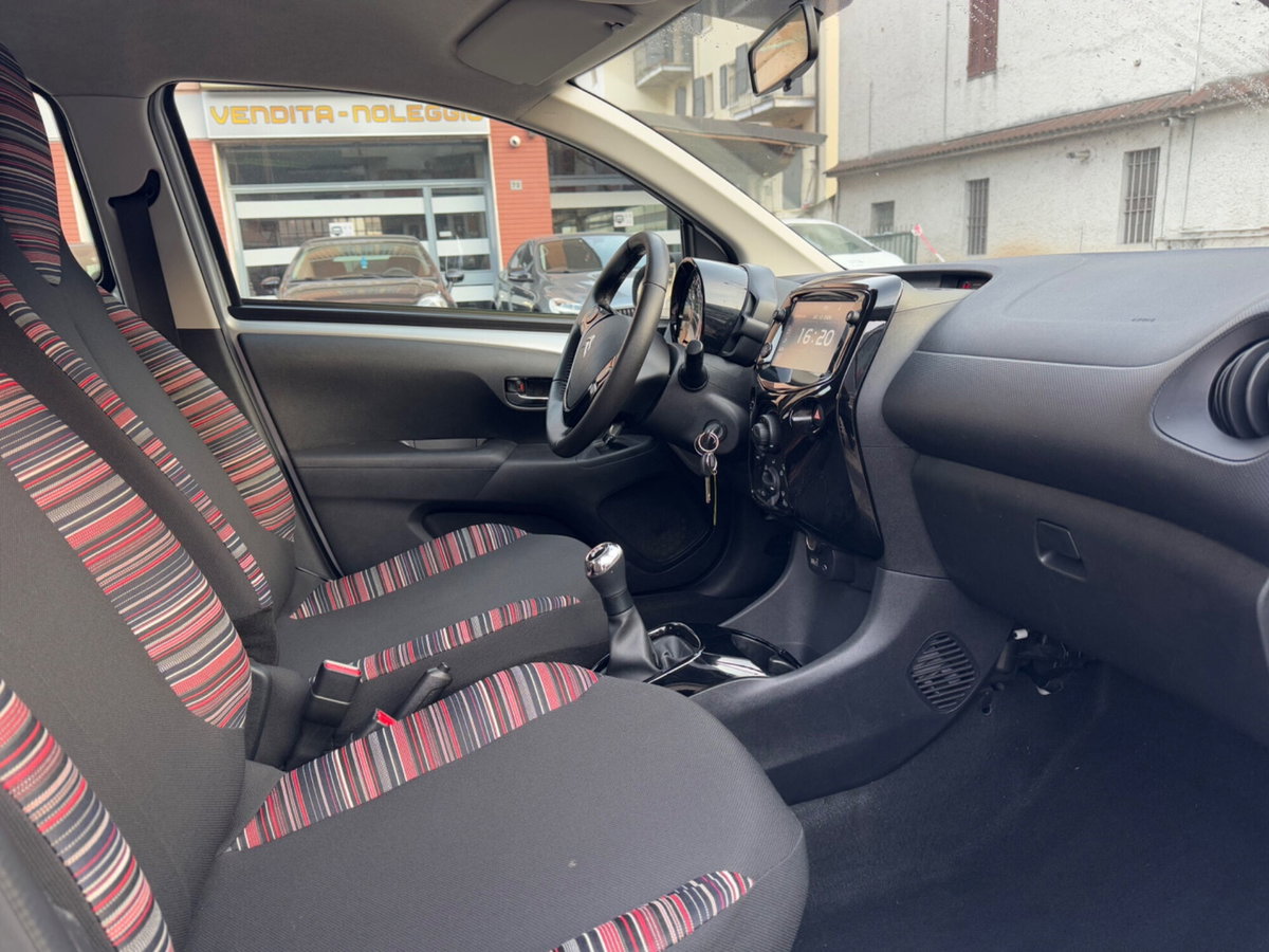 Citroen C1 C1 VTi 72 S&S 5 porte Origins (14)