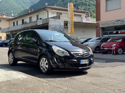 Opel Corsa 1.2 3 porte b-color (3)