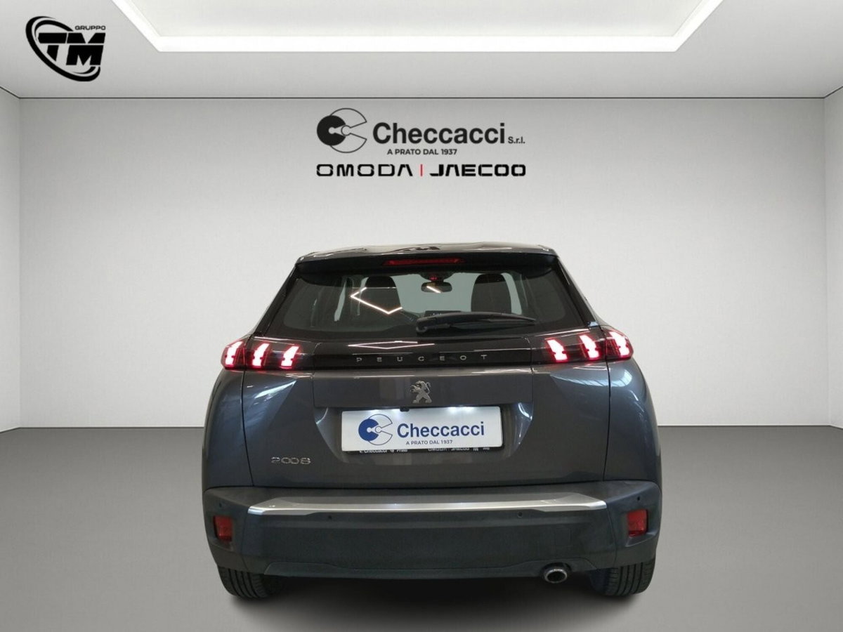 Peugeot 2008 BlueHDi 130 S&S EAT8 GT Pack (5)