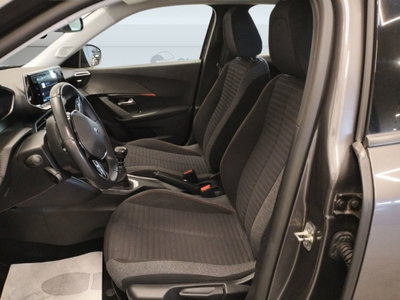 Peugeot 2008 BlueHDi 130 S&S EAT8 GT Pack (8)