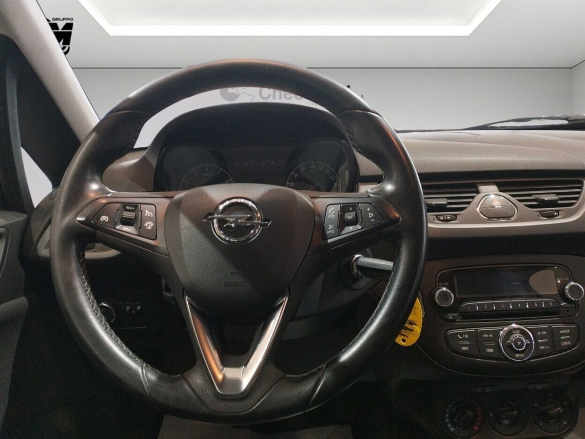 Opel Corsa 1.4 90CV GPL Tech 5 porte Cosmo (12)