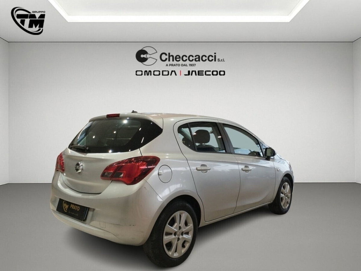 Opel Corsa 1.4 90CV GPL Tech 5 porte Cosmo (4)