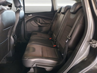 Ford Kuga 2.0 TDCI 150 CV S&S 4WD Powershift Titanium X (10)