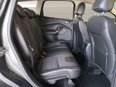Ford Kuga 2.0 TDCI 150 CV S&S 4WD Powershift Titanium X (12)
